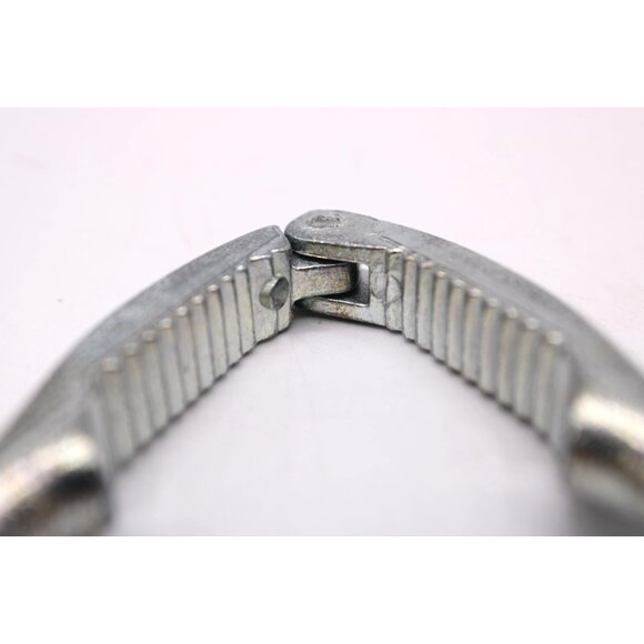 Vintage Wooden Handle Nutcracker Walnuts Hard Shelled Seafood Durable Well Made - Picture 6 of 6